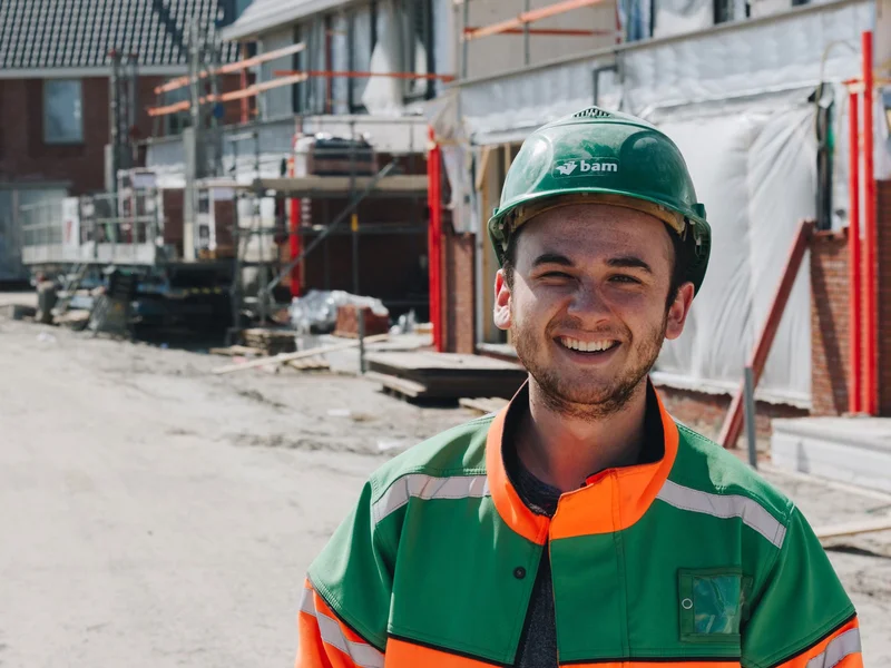 Werken aan de bouw van Quatrebras. Werkvoorbereider Jeffrey vertelt!