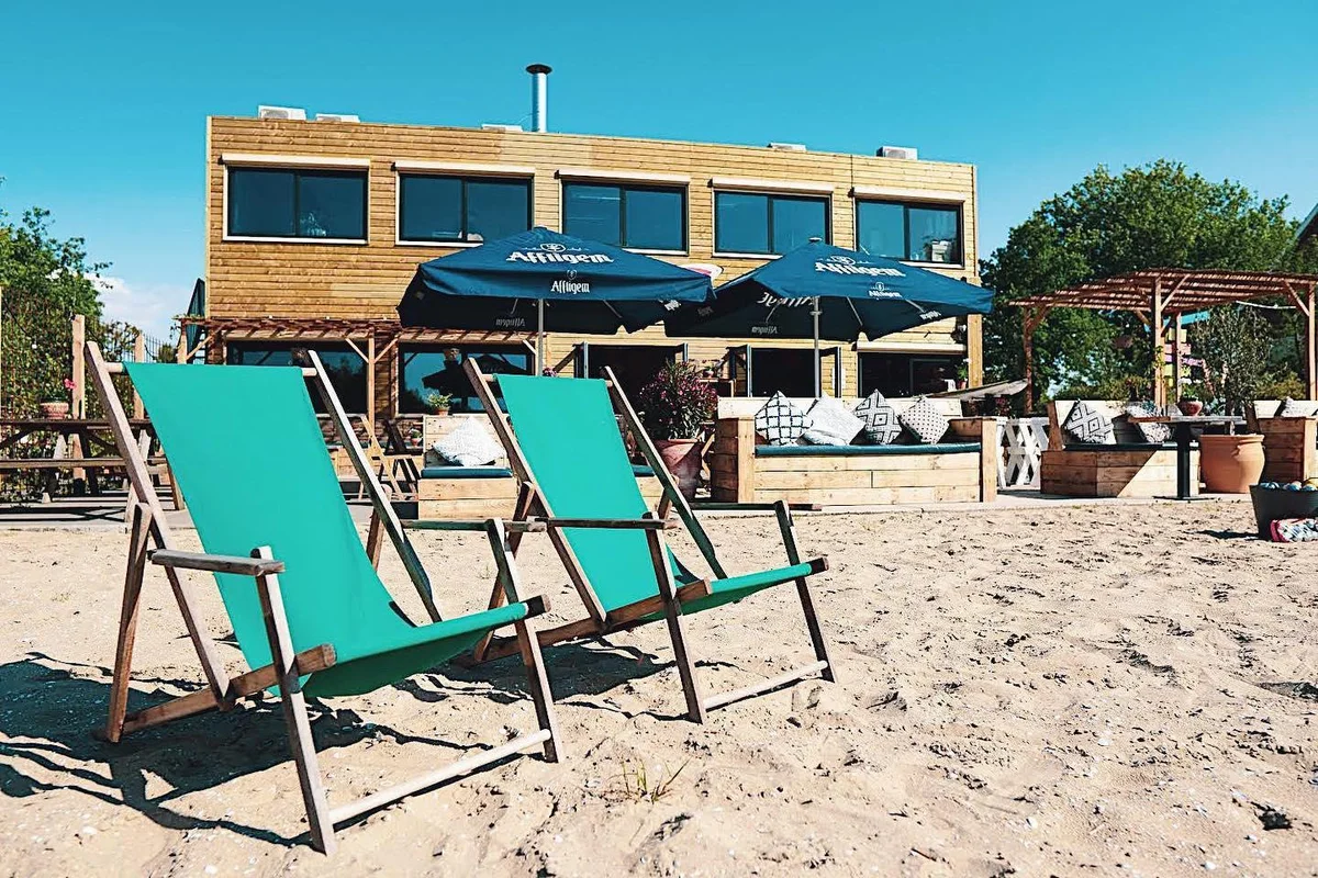 VOL - La Notte Italiano bij Q Beach